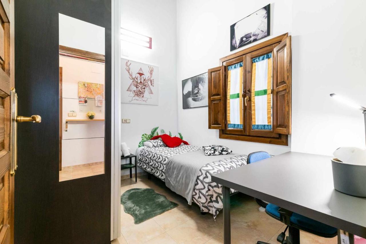 Comodo Y Moderno Apartamento Centro Granada Ngoại thất bức ảnh