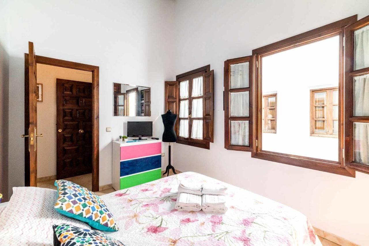 Comodo Y Moderno Apartamento Centro Granada Ngoại thất bức ảnh